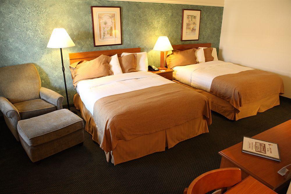 Pines Inn&Suites Cottonwood Extérieur photo