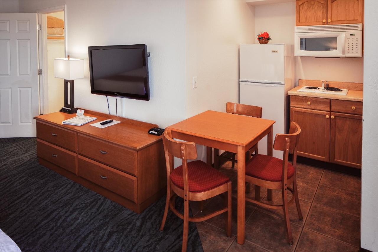 Pines Inn&Suites Cottonwood Extérieur photo