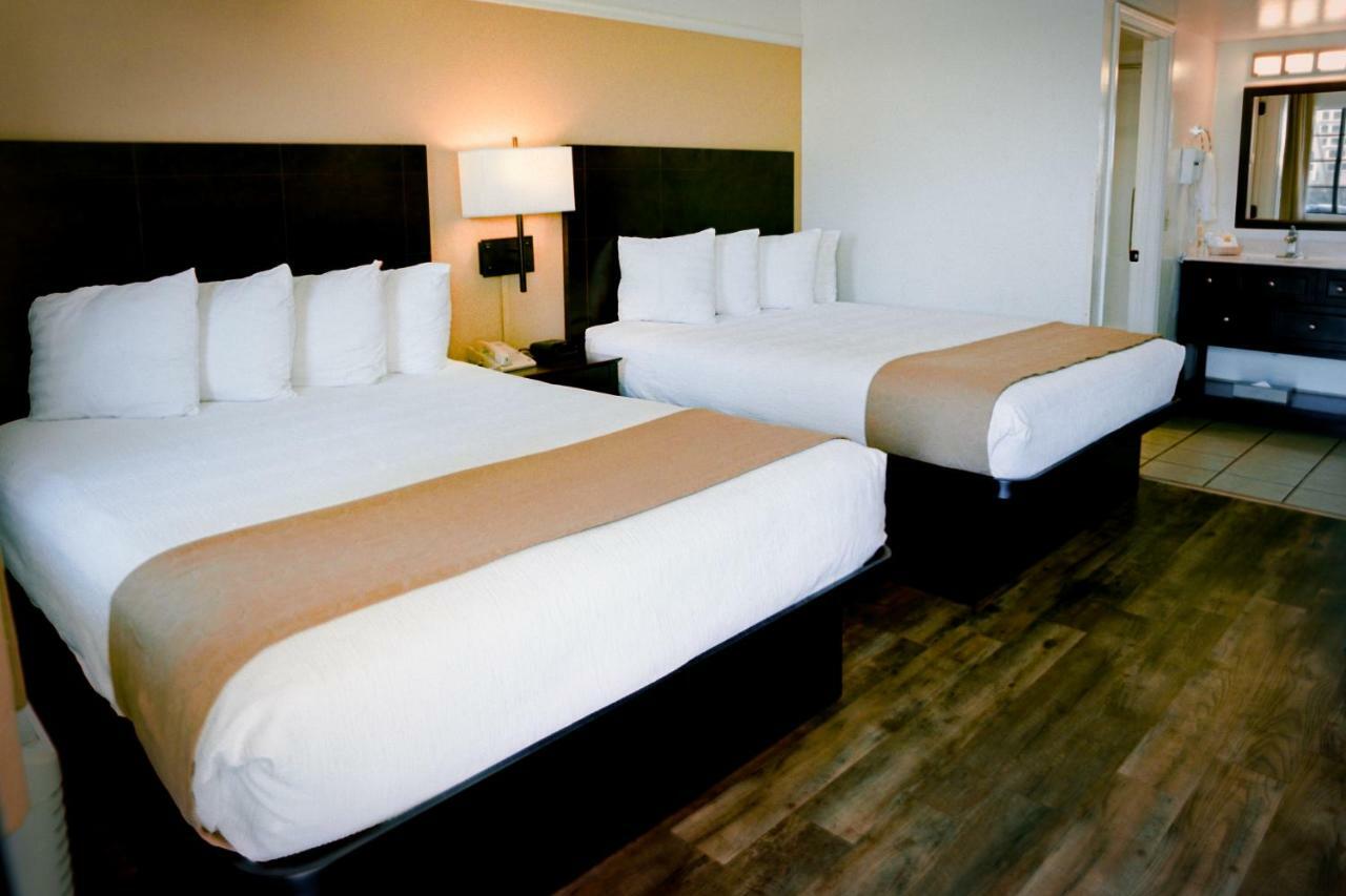 Pines Inn&Suites Cottonwood Extérieur photo
