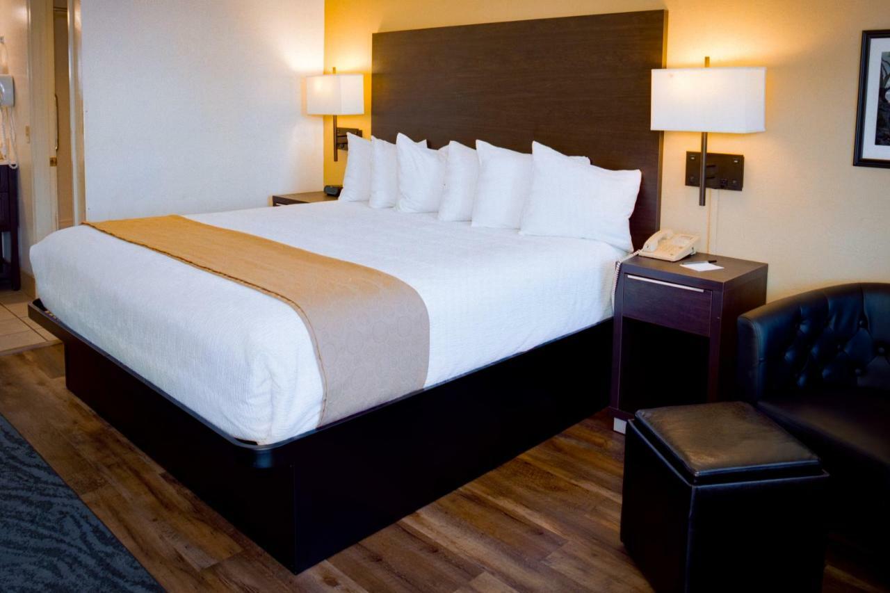 Pines Inn&Suites Cottonwood Extérieur photo